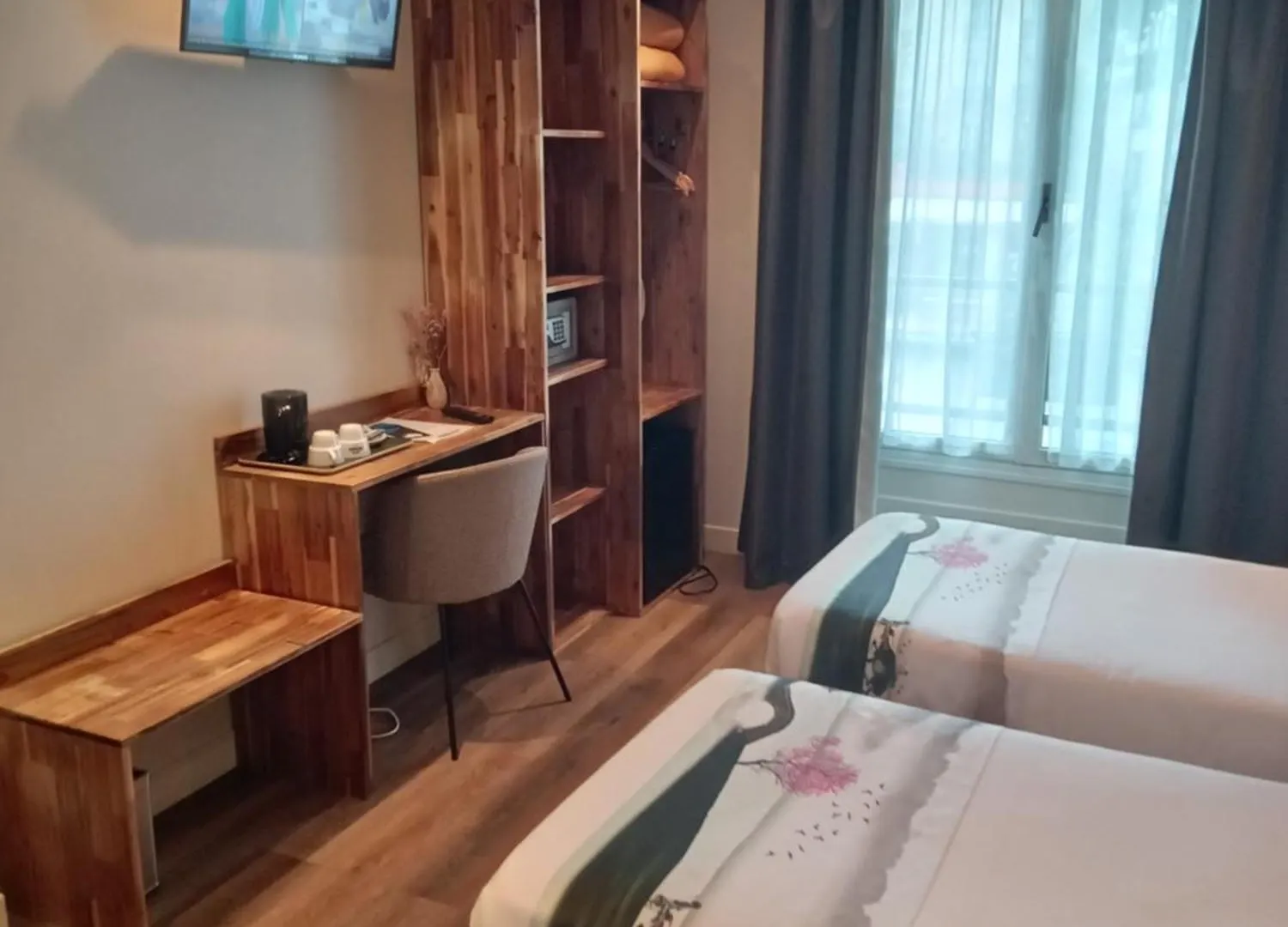 东方摩登酒店 2*