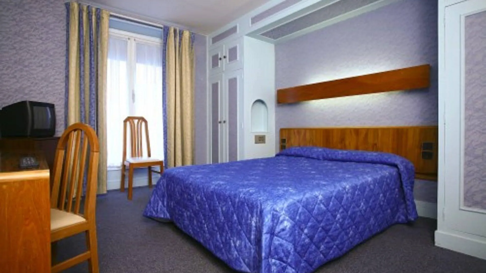 Hotel Modern Est